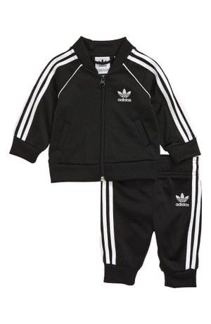 Best Rain Jacket, Baby Boy Nike, Adidas Baby, Best Baby Gifts, Clear Lake, Adidas Originals Superstar, Adidas Outfit, Track Suit, Stylish Boys