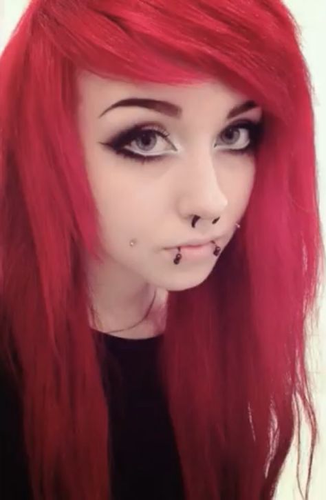 2014 Eye Makeup, Pink Scene Makeup, Scene Makeup Looks 2000s, Scenemo Makeup, Scene Emo Makeup, 2000s Makeup Tutorial, Scene Kid Makeup, Scene Makeup 2007, 2000s Emo Makeup