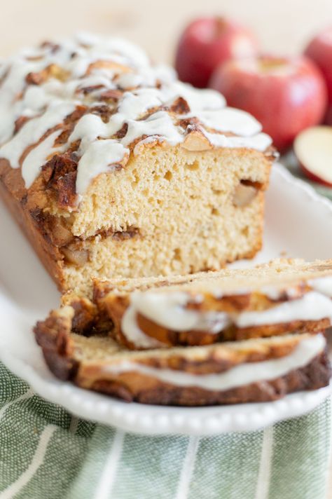 Sourdough Discard Apple Bread - The Rooted Farmhouse | Gardening, Canning & Simple Living Easy Sourdough Discard Recipes Apple, Apple Fritter Sourdough Discard Bread, Sourdough Discard Apple Fritter Bread, Apple Sourdough Discard Recipes, Sourdough Discard Apple Bread, Sourdough Apple Bread, Sourdough Apple Recipes, Sourdough Discard Bread, Apple Cinnamon Bread