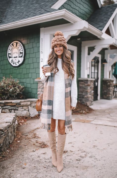 Fall – Southern Curls & Pearls Caitlin Covington, Southern Curls And Pearls, Trendy Date Night Outfit, Thanksgiving Outfit, On Repeat, Night Outfits, Fall Winter Outfits, Wearing Dress, Maternity Clothes