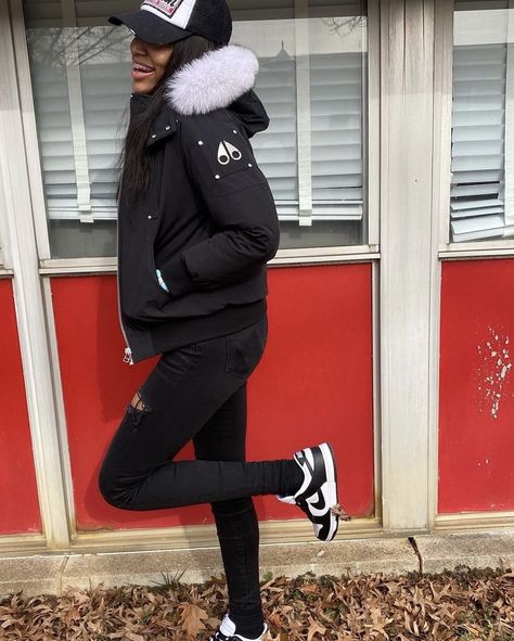 Panda Nike, Mackage Jacket, School Fit, Chill Fits, Chill Outfits, School Fits, Cute Everyday Outfits, Nike Dunks, Fitness Inspo