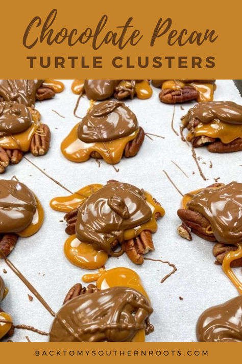 🍫🍬 These homemade chocolate pecan turtle clusters are a holiday favorite! With just three ingredients—pecans, caramel, and chocolate—you can whip up this delicious candy in under an hour. Perfect for gifting (or keeping all to yourself)! Chocolate Pecan Turtle Clusters, Pecan Turtle Clusters, Turtle Clusters, Clusters Recipe, Holiday Candy Recipes, Turtles Candy, Pecan Turtles, Easy Candy Recipes, Easiest Recipes