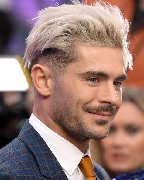 Zac Efron Style, Zac Efron Hair, Zac Efron Pictures, White Hair Men, Dyed Hair Men, Beard Haircut, Gents Hair Style, Grey Hair Men, Taper Fade Haircut