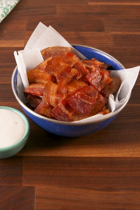 Bacon ChipsDelish Bacon Chips Keto, Super Bowl Party Snacks, Bacon Chips, Low Carb Chips, Healthy Superbowl Snacks, Superbowl Snacks, Food Snacks, Chips Recipe, Healthy Dog Treat Recipes