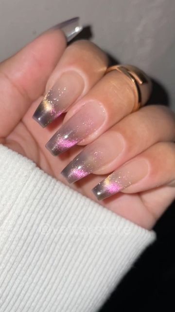 Pink And White Cat Eye Nails, Cat Eye Ombre French Nails, Cat Eye Nail Tips, Chrome And Cat Eye Nails, Ombré Cateye Nails, Cat Eye Tips Nails, Light Pink Cat Eye Nails, Cat Eye Nails French Tip, Cat Eye Ombre Nails