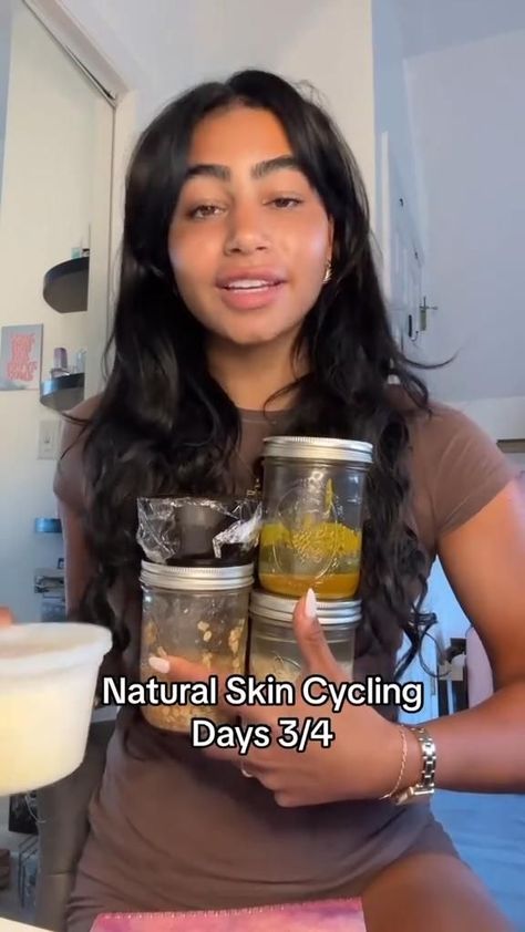 Natural Skin Cycling Days 3/4 How To Glow Up In 4 Days, How To Make Skincare, Skin Cycling Routine, At Home Skin Care, All Natural Skin Care Routine, Skin Care Procedures, Skin Cycling, Natural Skincare Routine, Facial Routine Skincare