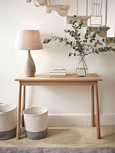 Concrete table lamp from Cox&Cox | Hallway Ideas | Interior Design | Real Homes White Hallway, Hall Console, Concrete Table Lamp, Small Hall, Scandinavian Furniture Design, Oak Console Table, Hallway Console, Console Table Hallway, Hal Decor