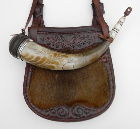 Ken Scott, Horn Bag, Shooting Bags, Powder Horn, Hunting Bags, Tooling Patterns, Medicine Bag, Seed Bead Patterns, Medieval Fashion