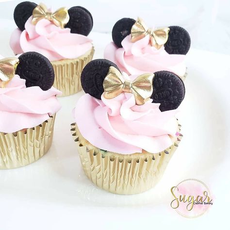 Minnie Mouse Birthday Cakes Pink And Gold, Minnie Mouse Cupcakes Pink And Gold, Minnie Pink Birthday Party, Oh Twodles Cupcake, Minnie Birthday Cupcakes, Minnie Mouse Birthday Party Decor Ideas, Rose Gold Minnie Mouse Cake, Oh Twodles Birthday Pink, Pink Minnie Mouse Cupcakes