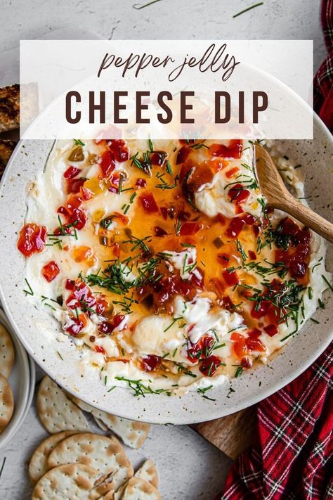 Warm Cheese Dip, Pepper Jelly Cheese Dip, Best Appetizer, Thanksgiving Appetizers Easy, Goat Cheese Appetizer, Cheese Appetizer, Goat Cheese Recipes, Appetizers Easy Finger Food, Pepper Jelly