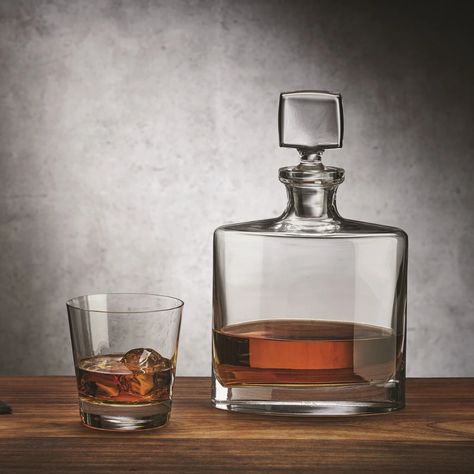 Square & Rocks V@Gift 套装 | 裸体欧盟 V Glasses, Whisky Gift Set, Whisky Set, Glass Decanter Set, Square Bottle, Tapered Sides, Whisky Decanter, Whiskey Set, Whiskey Decanter Set