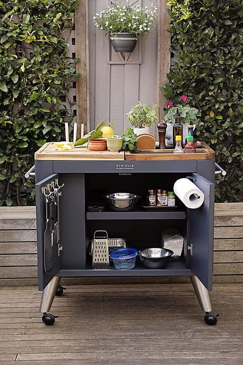 Pool And Outdoor Kitchen Ideas, Kitchen Island Rolling, Urban Kitchen Design, Grill Accessories Storage, Outdoor Grill Station, Outdoor Cart, Indoor Outdoor Kitchen, Grill Table, Quiet Morning