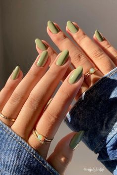 Sage Green Nails, Green Nail, Minimal Nails, Casual Nails, Soft Nails, Nail Swag, Pastel Nails, Neutral Nails, Classy Nails