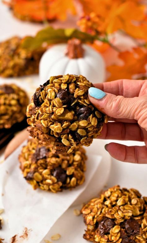 Pumpkin Breakfast Cookies - The Conscious Plant Kitchen Pumpkin Breakfast Cookies, Plant Kitchen, Pumpkin Breakfast, Vegan Muffins, Pumpkin Flavor, Breakfast Cookies, Fun Cooking, Yummy Cookies, Breakfast Brunch