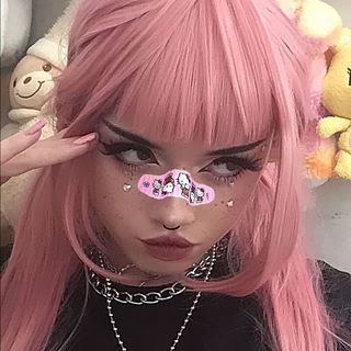 Grunge is Cute💞 (@grungeiscute) • Instagram photos and videos Egirl Pink Hair, Emo Pink Aesthetic, Egirl Pink, Cute Egirl, Pink Emo, Egirl Aesthetic, Pink Grunge, Posts On Instagram, Girl With Pink Hair