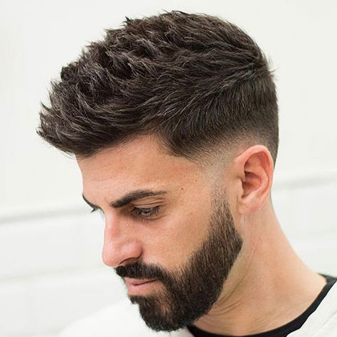 We have gathered the best textured crop haircuts for you. You can find many stylish textured hair options in our textured hairstyles gallery. Low Fade Mens Haircut, Trending Hairstyles For Men, Crew Cut Haircut, Heart Shaped Face Hairstyles, Mid Fade Haircut, Men Fade Haircut Short, Low Fade Haircut, Crop Haircut, Textured Haircut