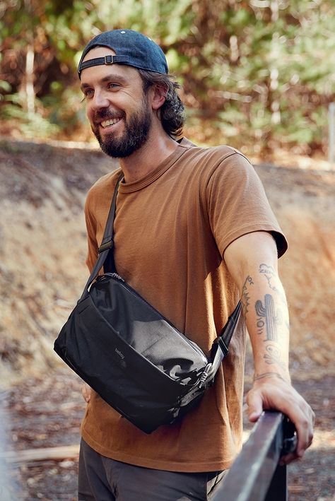 With its slim shape, versatility and easy one-handed access, this sling keeps you nimble on photoshoots and everyday adventures. Sling Bag Mens Outfit, Camera Sling Bag, Small Camera Bag, Sling Bag Men, Photography Bags, Outdoor Shoot, Small Camera, Everyday Adventures, Key Clip