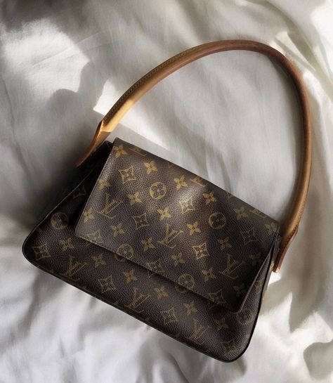 Luxury Stuff, Vintage Designer Bags, Pretty Bags, Mini Handbags, Vintage Louis Vuitton, Vintage Handbags, Backpack Purse, Vintage Bags, Louis Vuitton Handbags