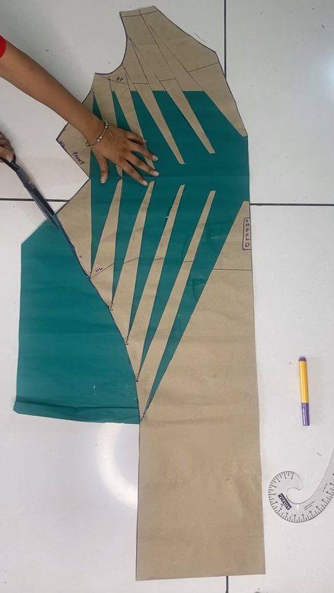 Ishika gupta | Part 2 / Front twisted knot bodycon dress ! Pattern making #machine #fashiondesigners #sewingmachines #fashion-details #drapingdesigns... | Instagram Twist Knot, Pattern Making, Sewing Machine, Bag Pattern, Bodycon Dress, Twist, Fashion Design, Pattern, Instagram