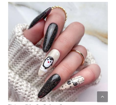 Winter Penguin Nails, Penguin Nails Christmas, Penguin Christmas Nails, Christmas Nails Penguin, Penguin Nail Art, Samoan Sand, Penguin Nails, Winter Nails Gel, French Tip Manicure