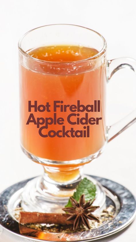 Hot Fireball Apple Cider Cocktail Fireball Apple Cider, Fireball Whiskey Drinks, Apple Cider Cocktail Recipes, Spiked Hot Apple Cider, Hot Apple Cider Cocktail, Apple Cider Cocktails, Fireball Cocktails, Caramel Apple Cider Recipe, Fireball Recipes