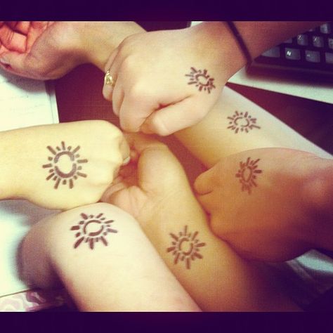 Chasing The Sun Tattoos - The Wanted Tattoo Designs For Boys, Wanted Tattoo, Luna Tattoo, Tattoo Band, Sun Tattoo Designs, Filipino Tattoos, Sun Tattoos, Cute Sun, Chasing The Sun