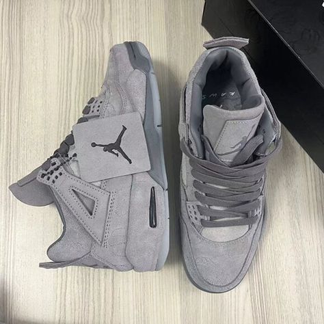 Air Jordan 4 Retro Silver Gray Classic Unisex Casual Sneakers Jordan 4 Gray, Grey Jordans, Jordan Retro 4, Jordan Grey, Retro 4, Jordan 4 Retro, Air Jordan 4 Retro, Air Jordan 4, Shoe Inspo