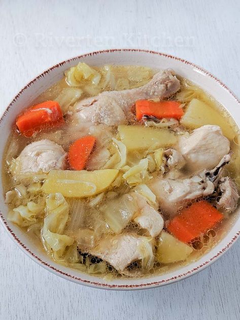 Chicken Nilaga Recipe, Nilaga Recipe, Vegetable Soup With Chicken, Filipino Dishes, Carrots And Potatoes, Savory Soups, Leafy Vegetables, Chicken Soup Recipes, Filipino Recipes