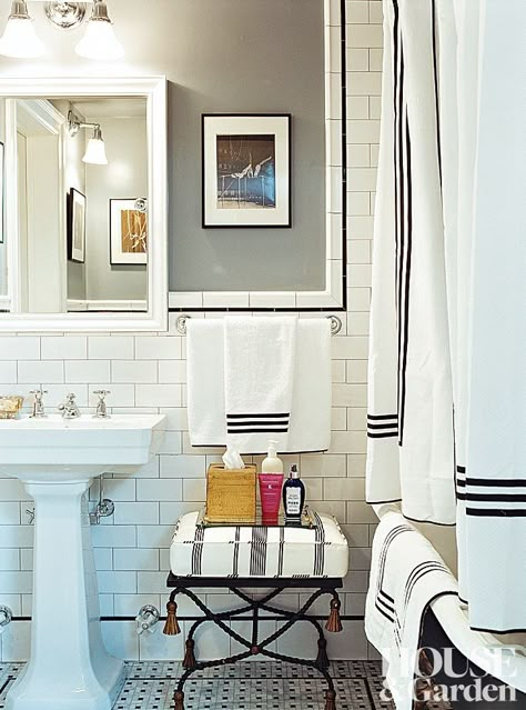 Black And White Tile, Chloe Sevigny, Classic Bathroom, White Subway Tile, Subway Tiles, White Floors, Bathroom Redo, Bathroom Renos, Dream Bathroom