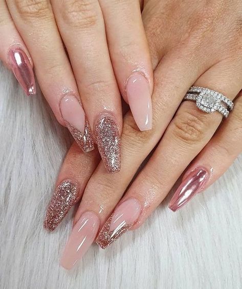 Romantic Wedding Nails For Bride, Winter Wedding Nails, Indian Nails, Bridal Nails Designs, Engagement Nails, Bridal Nail, Wedding Nail Art Design, Bridal Nail Art, Summer Manicure