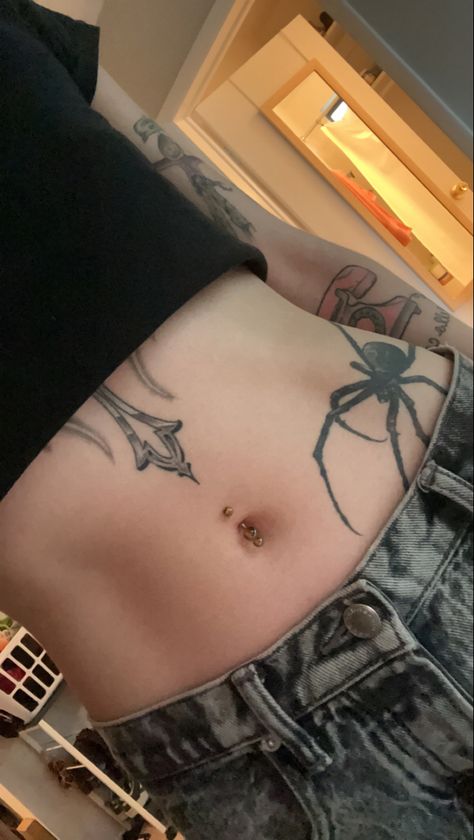 Spider Tattoo Lower Stomach, Spider Waist Tattoos, Spiderweb Hip Tattoo, Black Widow Stomach Tattoo, Spider Hip Tattoos Women, Spider Tattoo On Leg, Spider On Hip Tattoo, Spider Belly Tattoo, Stomach Spider Tattoo