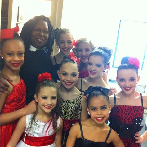 The Last Text Dance Moms, Dance Moms The Last Text, Dance Moms Group Photos, Dance Moms Icons, Dance Moms Photos, Dance Moms Season 3, Aldc Rares, Dance Moms Group Dances, Dance Moms Clips