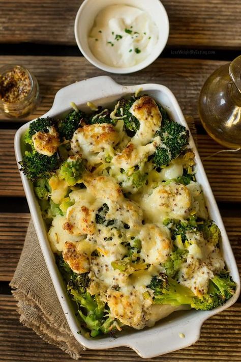 Healthy Cauliflower and Broccoli Casserole Cauliflower And Broccoli Casserole, Broccoli Cauliflower Bake, Comfort Food Recipes Casseroles, Broccoli Cauliflower Casserole, Pasta Con Broccoli, Cauliflower And Broccoli, Low Calorie Vegetables, Vegetable Casserole Recipes, Broccoli And Cauliflower