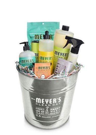 Mrs. Meyers Cleaning Gift Basket Giveaway Cleaning Gift Basket, Basket Gift Wrapping, Mrs Meyers, Raffle Baskets, Cleaning Gift, Basket Gift, Cleaning Day, Fitness Gifts, So Fresh