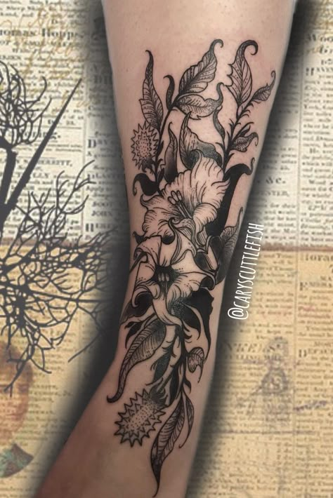 Tattoo Fern, Quetzalcoatl Tattoo, Arm Wrap Tattoo, Hippie Tattoo, Tattoo Apprenticeship, Wrap Tattoo, Forearm Tattoo Women, Plant Tattoo, Flower Tattoo Sleeve