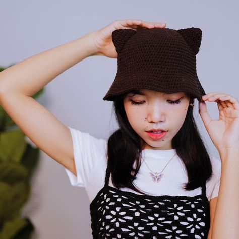 🦋Chenda DIY🦋 on Instagram: "Easy Crochet Cat Ears Bucket Hat 😺🖤 tutorial will premiere on Saturday night at 8:45 pm ( ICT ) on my YT channel Chenda DIY. In this project I'm using: - Milk Cotton yarn, size 4 ply, I used 2 strands of yarn, 100g - 3.5 mm hook #chendadiy #crochetcatears #crochetcatearsbuckethat #crochetcatearshat #crochetbuckethat #crochethalloweenaccessories #crochettutorial #crochetfreepattern #crochetforbeginners" Cat Bucket Hat Crochet, Crochet Cat Bucket Hat, Crochet Cat Ears, Chenda Diy, Milk Cotton Yarn, Cat Ears Hat, Hat Tutorial, Crochet Bucket Hat, Yt Channel