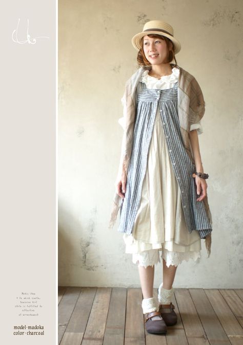 Mori Kei | Mori Kei } / Soulberry brand from Ratuken - need to learn how to ... Morikei Outfits, Mori Mori, Mori Kei Fashion, Natural Kei, Mori Style, Kei Fashion, Dolly Kei, Mori Fashion, Mori Girl Fashion