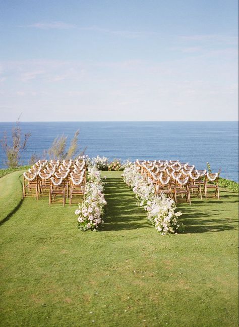 Wedding Venues Hawaii, Nantucket Wedding, Hawaii Destinations, Kauai Wedding, Hawaii Destination Wedding, East Coast Wedding, Wedding Reception Locations, Beach Ceremony, Golf Club Wedding