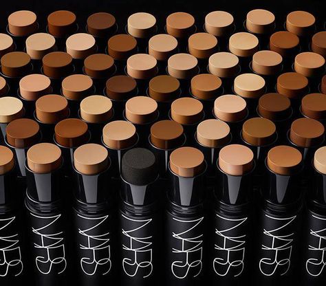 NARS Velvet Matte Foundation Stick Fall 2017 Makeup Artist Bag, 2018 Makeup, Foundation Stick, Natural Foundation, Face Products, Fancy Makeup, Latest Makeup, Stick Foundation, Matte Foundation