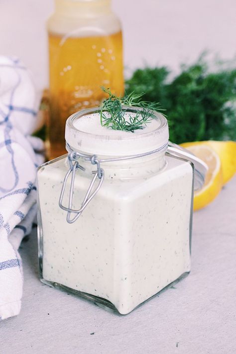 Dill Salad Dressing, Dill Pickle Sauce, Delicious Salad Dressings, Dill Dressing, Pure Life, Salad Dressing Recipes Homemade, Digestive Juice, Salad In A Jar, Spring Salad