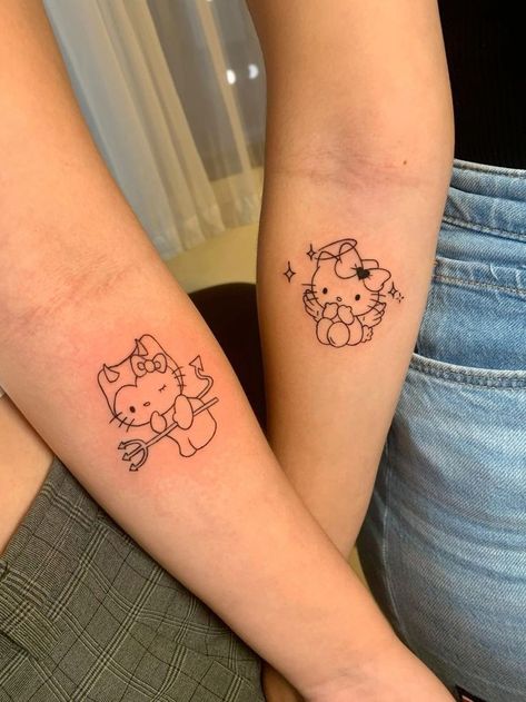 Hello Kitty Couple Tattoo, Hello Kitty Fine Line Tattoo, Hello Kitty Tattoo Matching, Hello Kitty And Friends Tattoo, Matching Tattoos Hello Kitty, Matching Sanrio Tattoos, Tatuajes Hello Kitty, Tatuajes Hello Kitty Tattoos, Hello Kitty Matching Tattoos