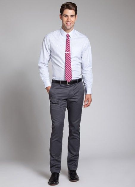 Bonobos Slim Straight Non-Iron Cotton Grey Slacks Gentleman Clothes, Formal Suits Men, Mens Office Wear, Mens Work Outfits, Formal Dresses For Men, Mens Dress Outfits, Office Man, Mens Office, Shirt And Tie