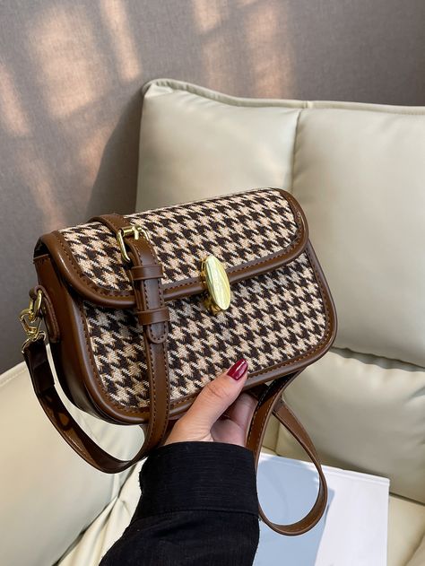 Brown Fashionable Collar  PU Leather Houndstooth Square Bag Embellished   Women Bags Rhombus Pattern, Plaid Purse, Armpit Bag, Leather Saddle Bags, Fancy Bags, Baguette Bag, Pretty Bags, Houndstooth Pattern, Bag Bag