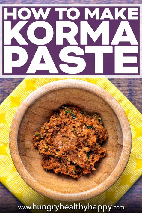 Follow these easy steps to make your own homemade Korma Paste. It's really simple to make this paste and it can be used to make a whole range of different curries. Curry Paste Recipe Easy, Vegan Korma Recipe, Cashew Korma, Vegan Vegetable Korma, Korma Paste, Lamb Korma, Korma Recipe, Cooking For A Crowd, Curry Paste