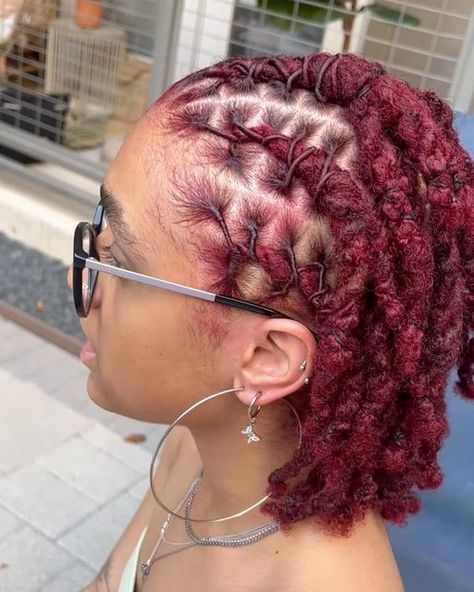 Twist Loc Styles, Best Braid Styles, Short Dreadlocks Styles, Short Locs Hairstyles, Do Something Different, Faux Locs Hairstyles, Dreadlock Style, Dreadlock Styles, Dyed Hair Inspiration