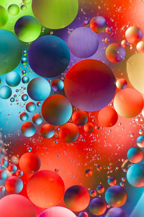 Oil and water photography can give you incredible painterly images. Dan Power shows you how Water Bubbles Photography, Colourful Images Photography, Oil Water Photography, Water And Oil Photography, Ink In Water Photography, Abstract Water Photography, Colour In Photography, Creative Water Photography, Colour Photography Ideas