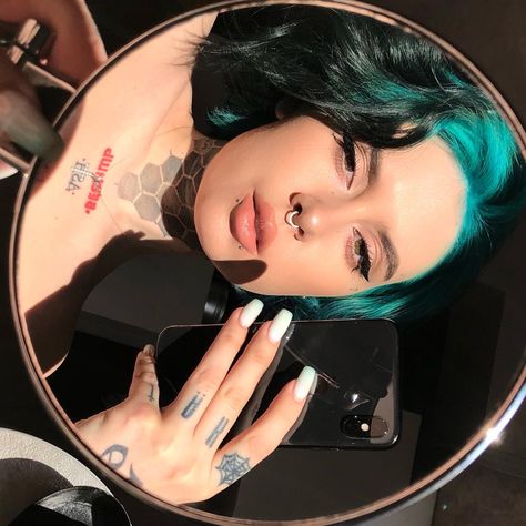 Vivid Roots Black Hair, Colorful Roots Black Hair, Teal Roots Hair, Dark Green Roots Black Hair, Neon Roots Black Hair, Colored Shadow Root Black Hair, Bright Roots Dark Hair, Colorful Roots Dark Hair, Coloured Roots On Black Hair