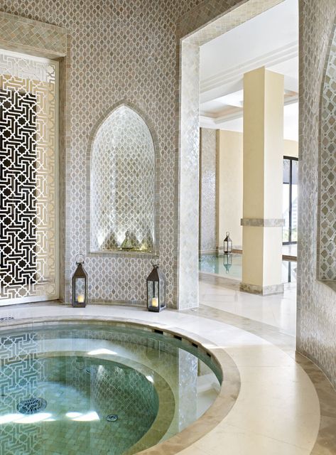 Traditional Moroccan Zellige tilework with a modern touch. (Four Seasons Resort Marrakech)  Missing it already Dekorasi Maroko, Moroccan Bazaar, Moroccan Bathroom, Moroccan Inspiration, Piscina Interior, Moroccan Homes, Moroccan Interiors, Mediterranean Decor, Modern Moroccan