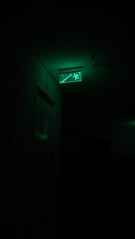 Room Aesthetic Dark, Uicideboy Wallpaper, Dark Green Wallpaper, Realistic Tattoo Sleeve, Pop Art Images, Amoled Wallpapers, Dark Green Aesthetic, Exit Sign, Color Vibe