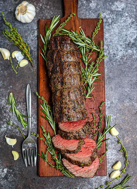 Bbq Beef Tenderloin, Best Beef Tenderloin Recipe, Wood Pellet Grill Recipes, Beef Tenderloin Recipe, Whole Beef Tenderloin, Grilled Beef Tenderloin, Beef Tenderloin Recipes, Beef Tenderloin Roast, Gourmet Bbq